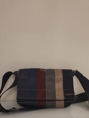 Used Brand Multi-Stripe Seat Belt Messenger Bag - Navy/Brown/Gray/Tan